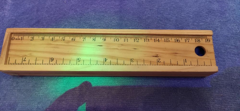 Trusa penar creioane,ascutitoare,și radiera
