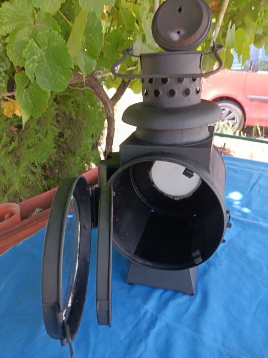 Старинен голям транспортен газов фенер