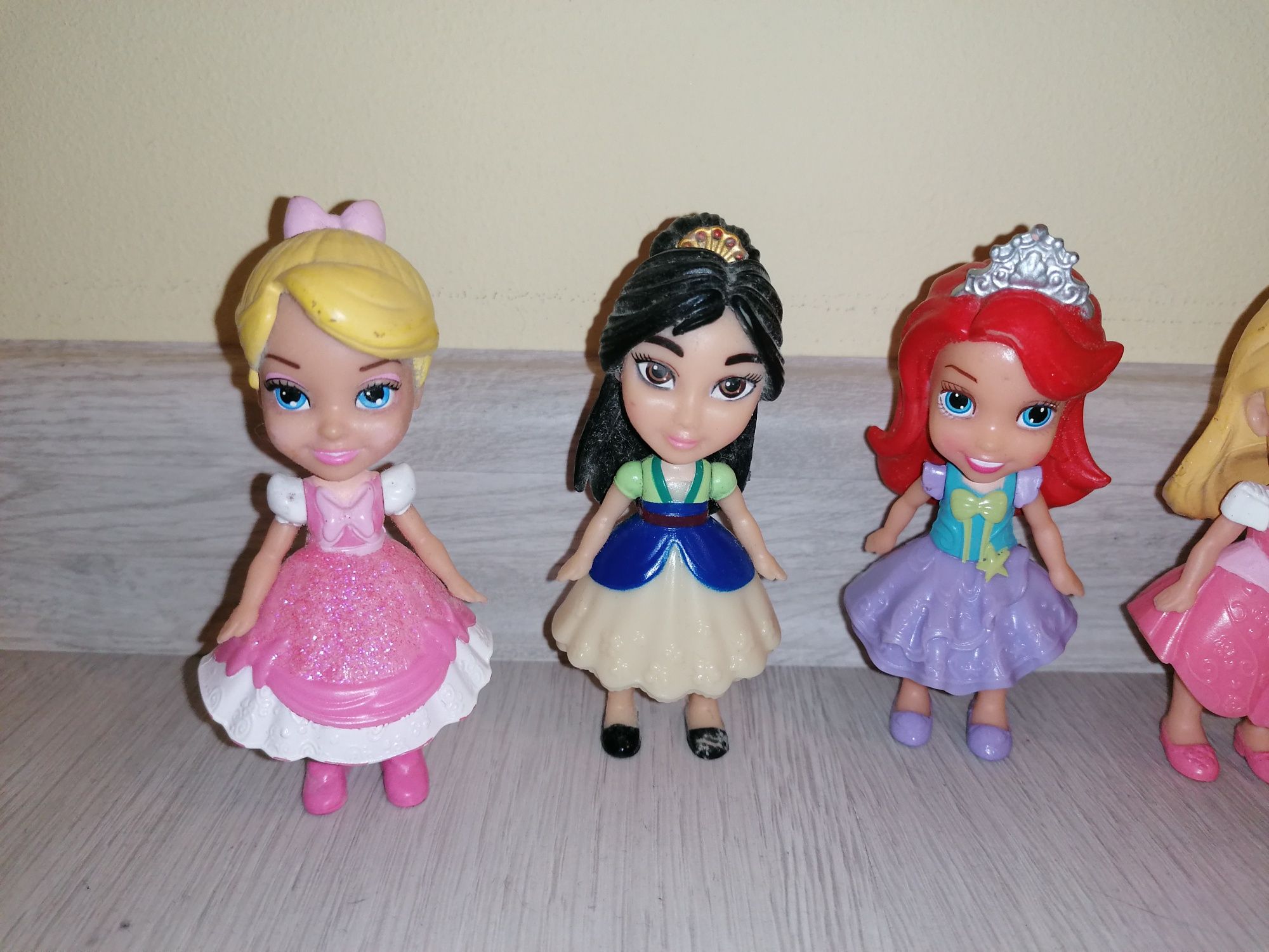 Figurine prințese disney /Ariel, rapunzel, bella