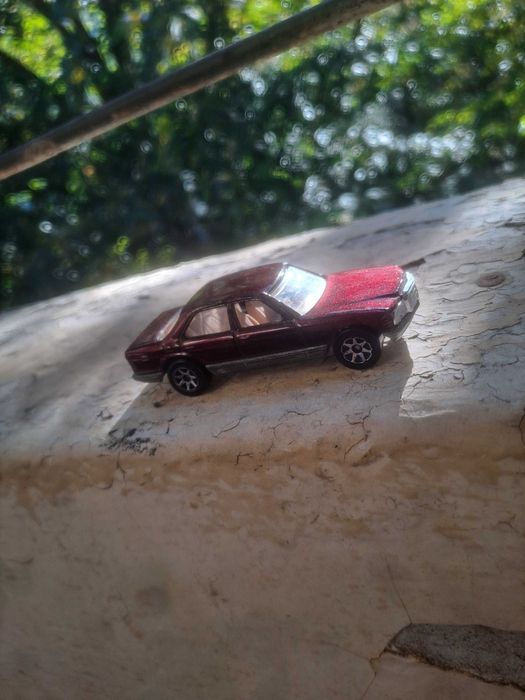 Стари метални Matchbox & Hotwheels колички модели