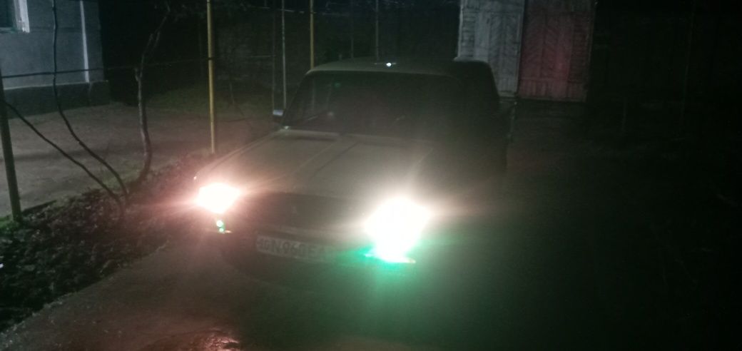 Vaz 21 06 sotiladi