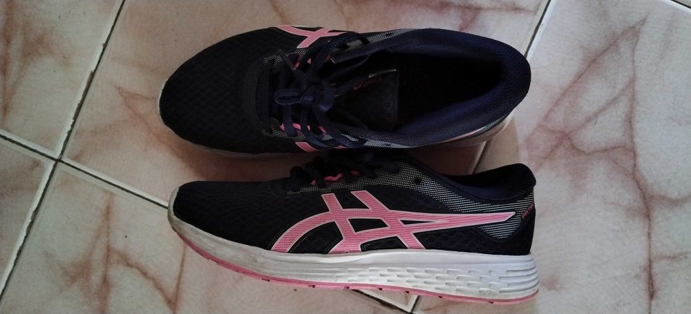 Маратонки номер 36