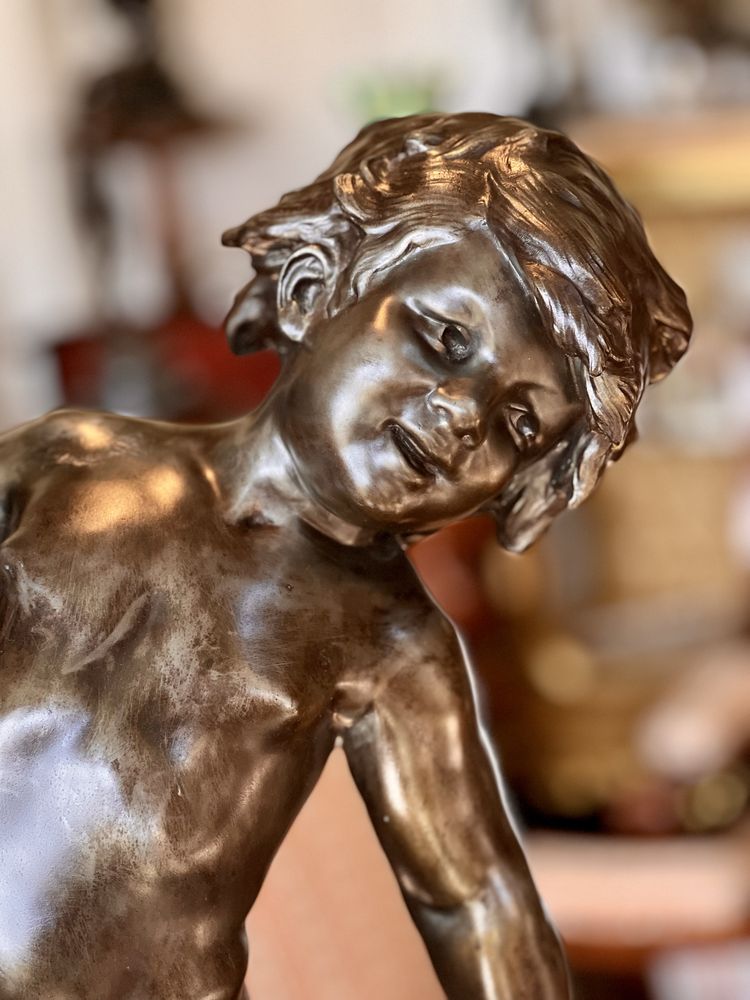 Statuetă veche / Lampă *** vintage / antic / vechi / retro ***