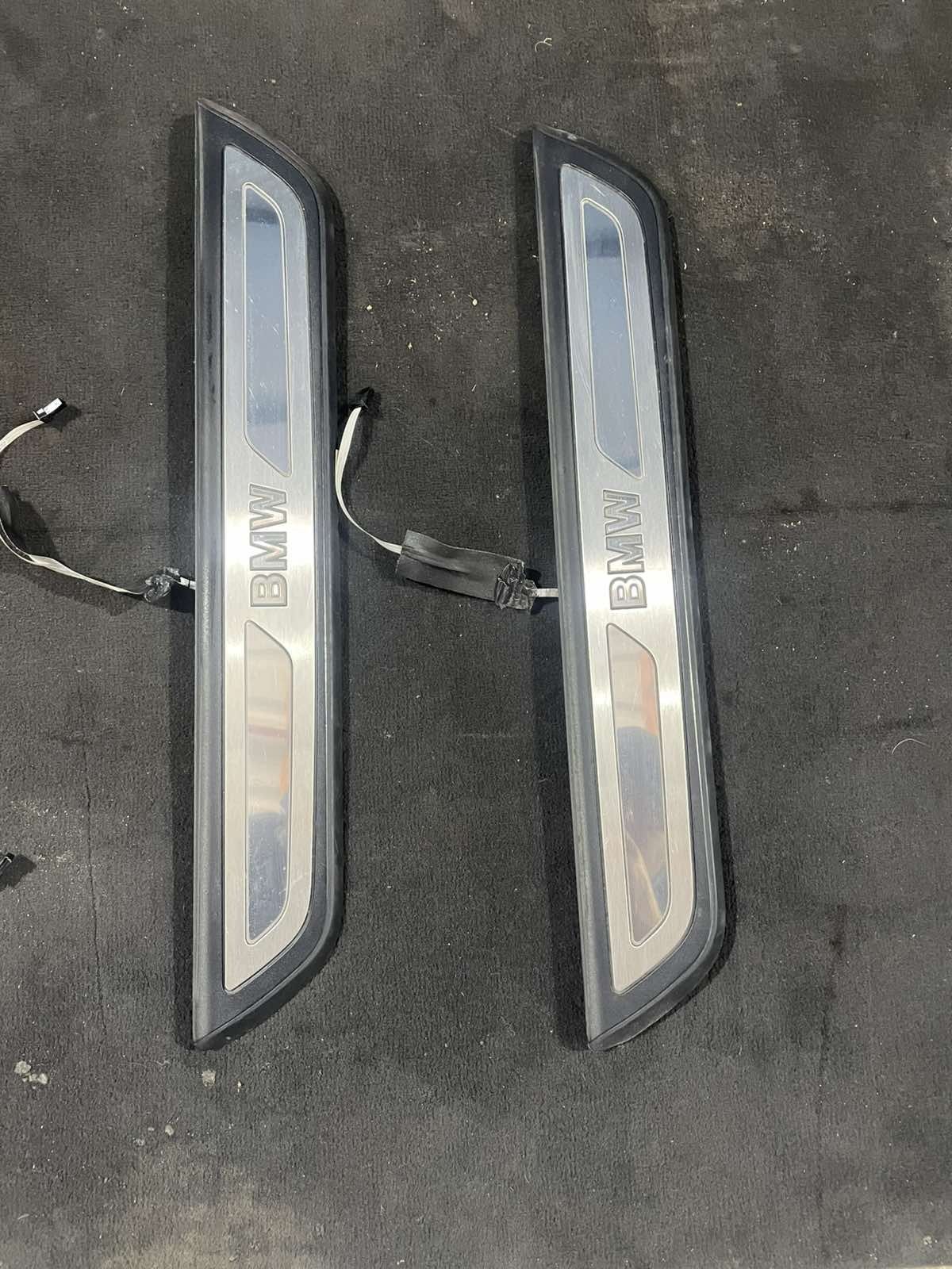 Лайсни за праговете за bmw F06
