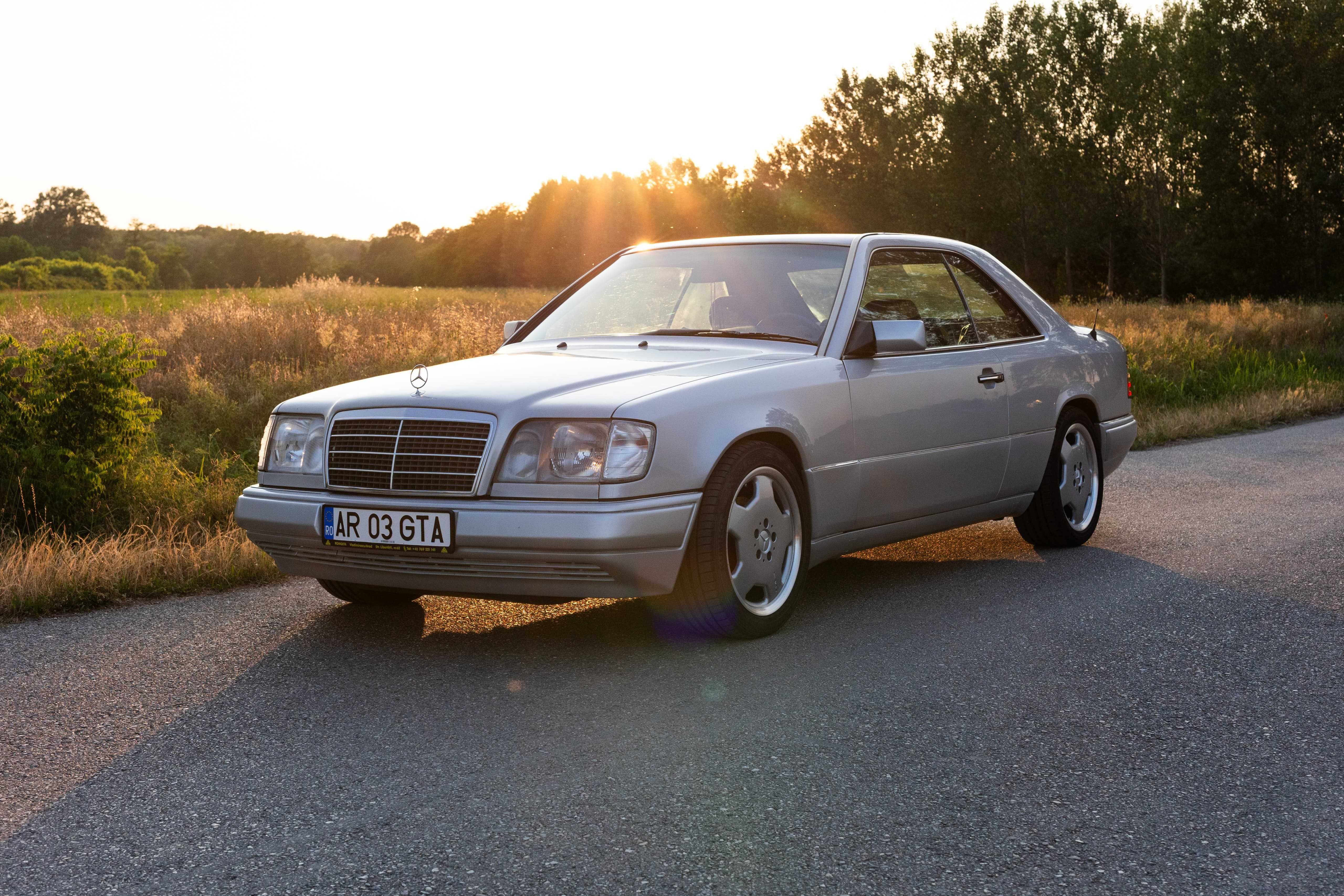 Mercedes-Benz W124 Coupe Monoblock Aut - Vehicul istoric ft intretinut