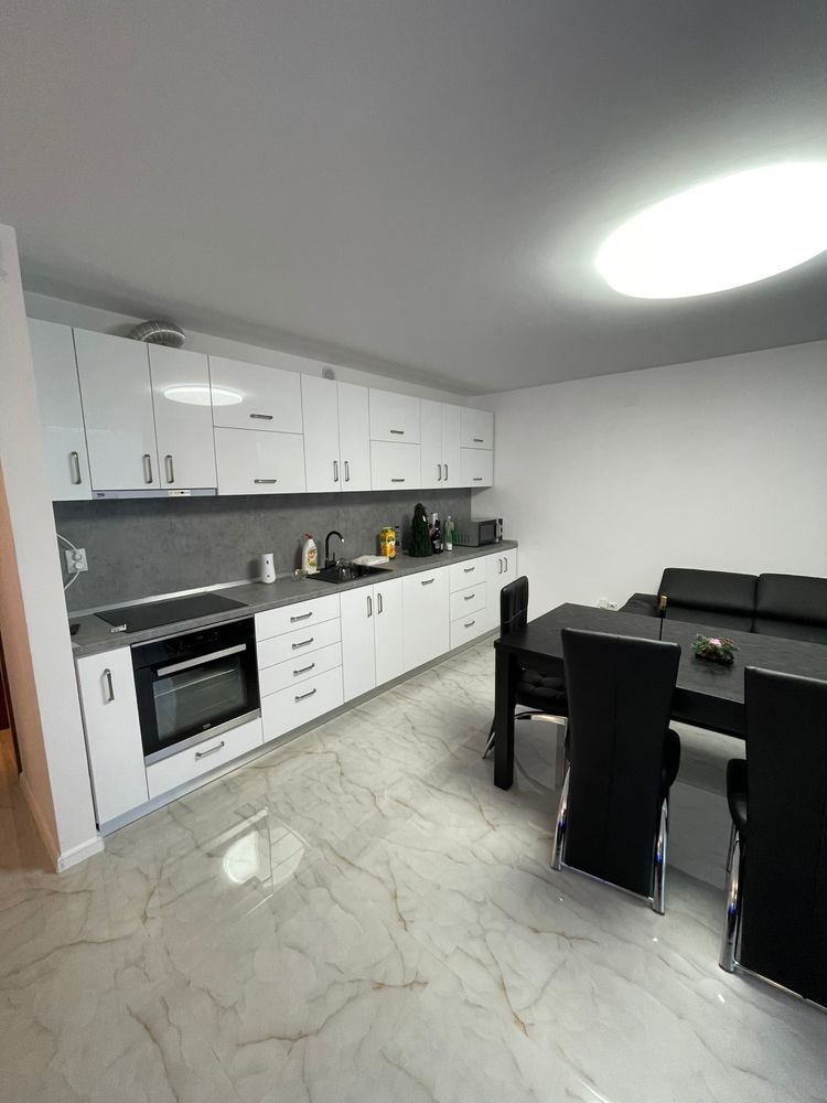 Vand apartament 3 camere Bl. RESIDENCE Deva !!!