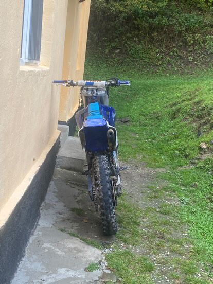 Motocicletă Yamaha Cross – puternică și fiabilă!