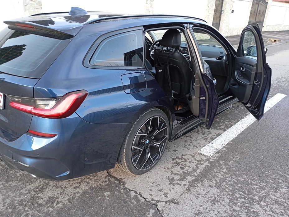 De vanzare BMW seria 3  320D anul 2019 luna 11, Pret 19800 Euro.