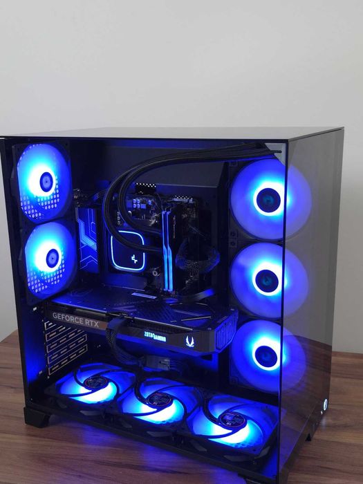 Нов / RTX 5070 / Ryzen 7 7800X3D / 32GB RAM / 1TB NVMe/ Геймърски