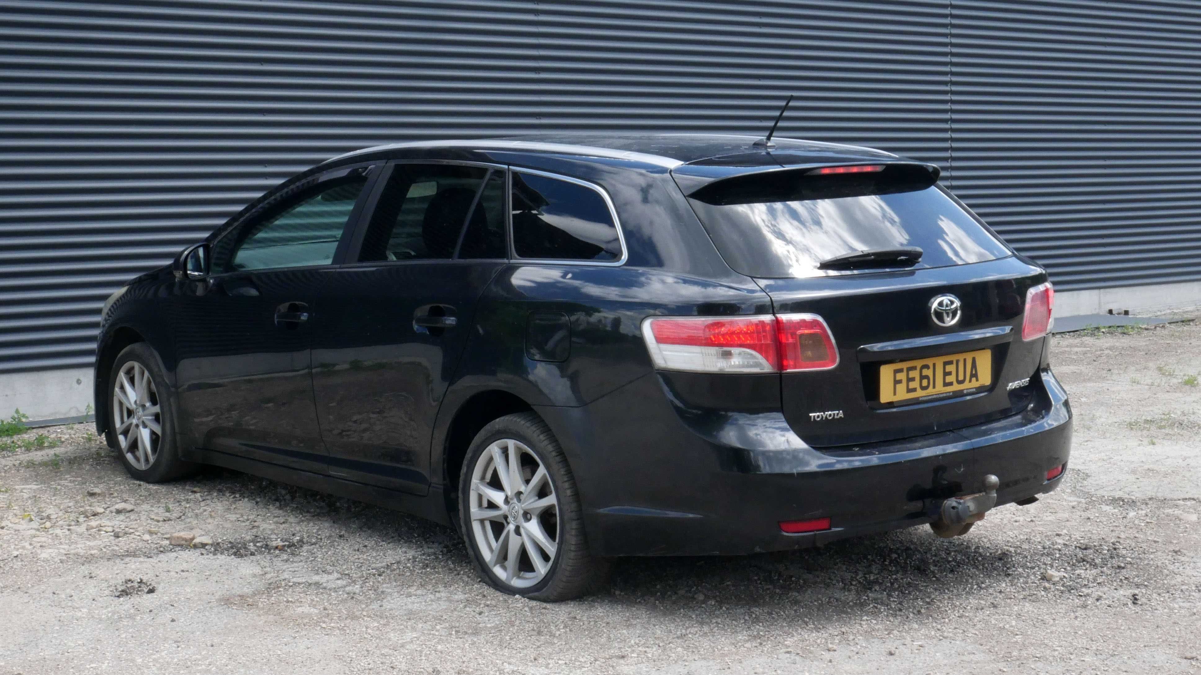 Toyota Avensis III 2009-2015 НА ЧАСТИ