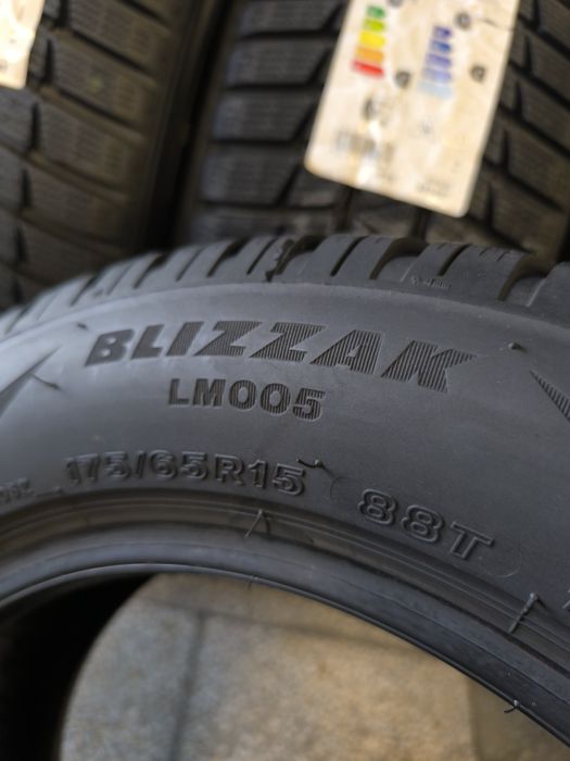 175 65 15 Bridgestone Зимни 2бр.