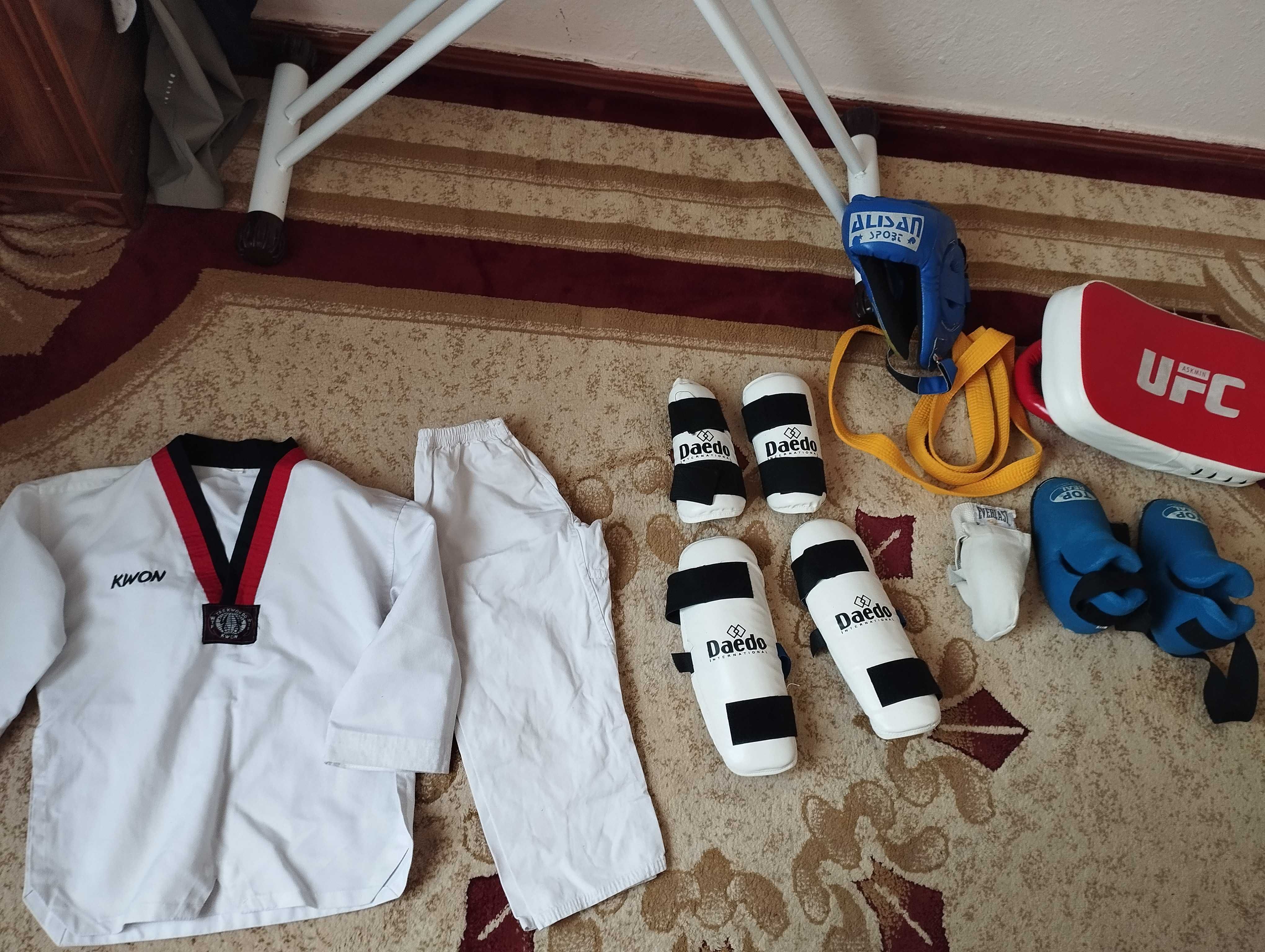 Sport kiyim Taekwando bolalarniki
