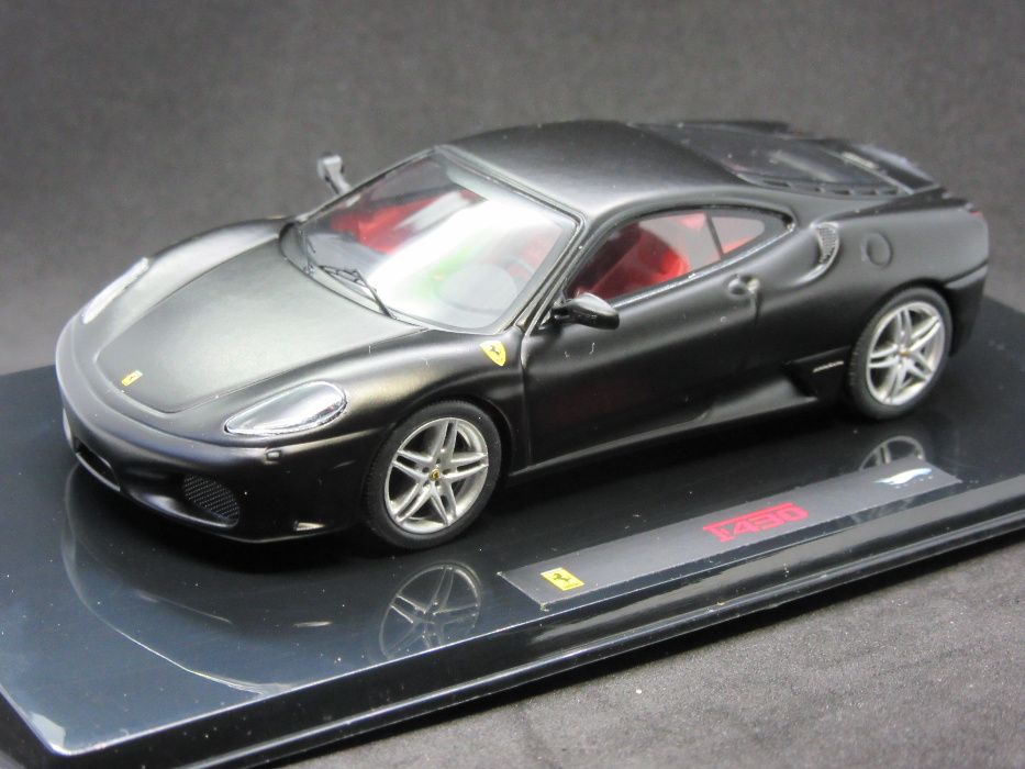 Macheta Ferrari F430 Hotwheels Elite 1:43