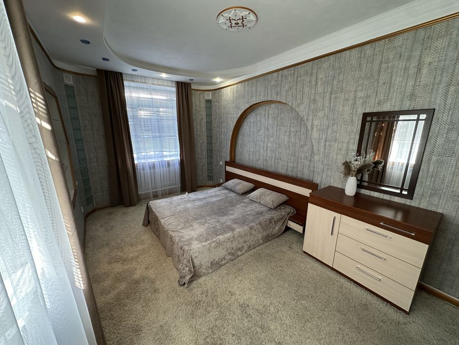 Квартира Люкс на Лободы ДКГ центральный парк Каспи RED QR GOLD