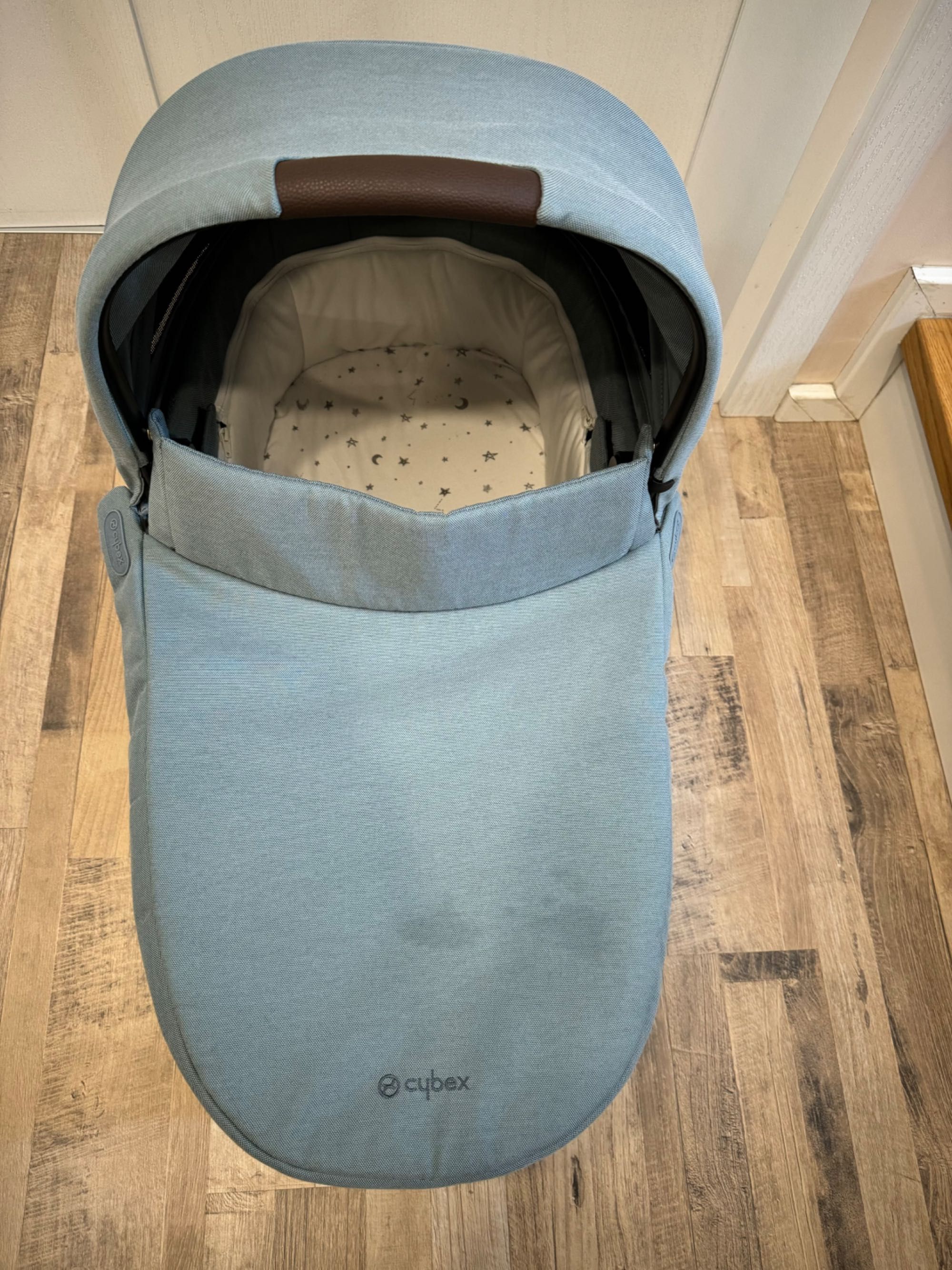 Кош за новородено Cybex Cot S Lux + подарък