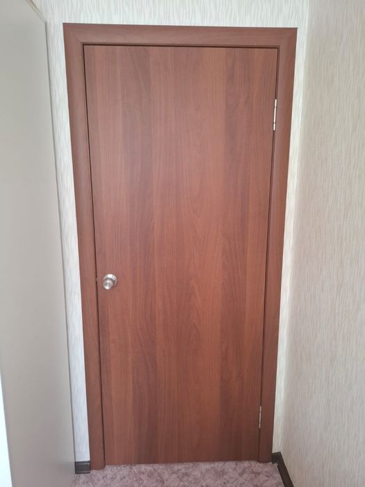 Продам межкомнатные двери