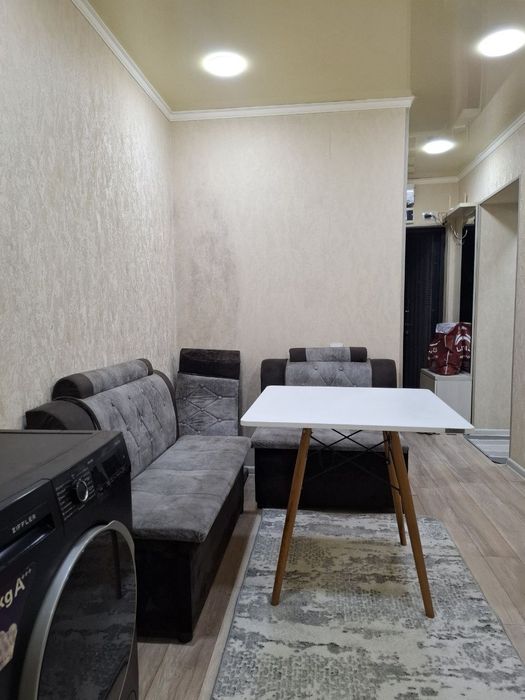 Срочно сдаётся люкс 1 ком квартира. На Чиланзаре  1 квартал