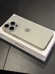 Iphone 15 pro 256gb in garantie