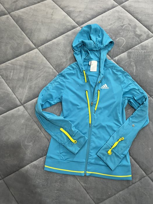 Trening dama,super frumos,fermoar pe picior