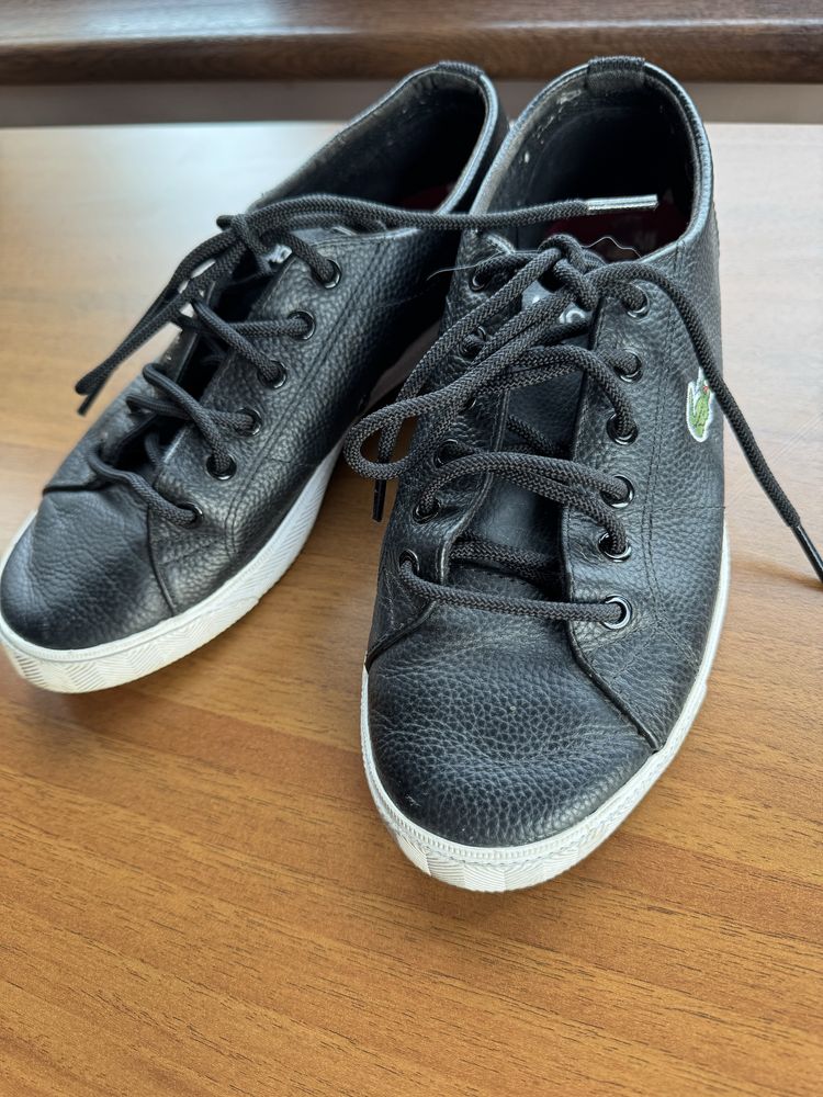 Маратонки lacoste