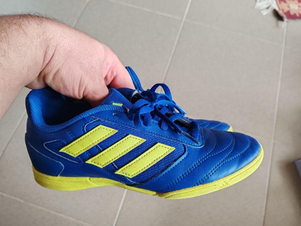 Ghete adidasi adidas fotbal sala originale nr 38 37 copii