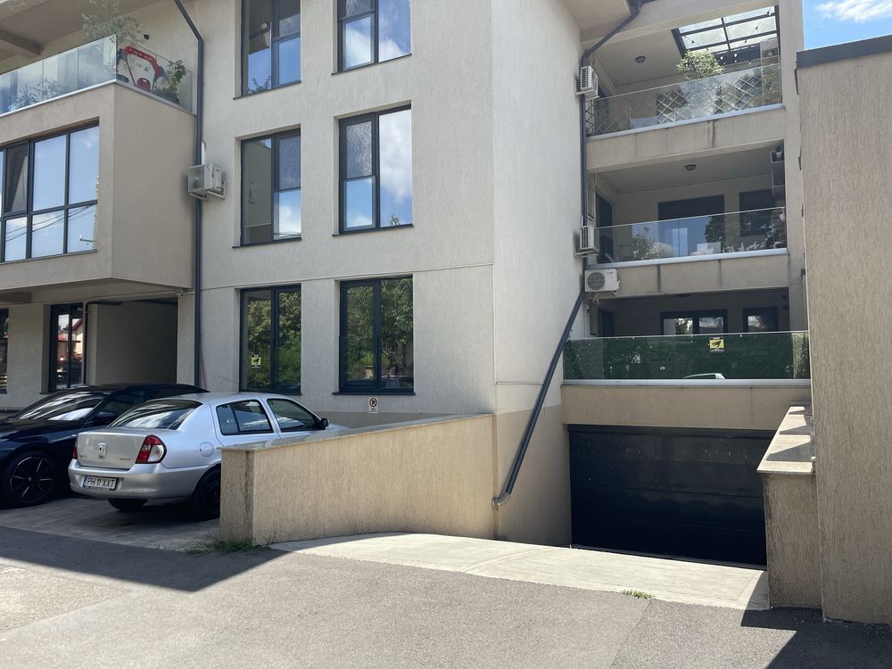 Bucurestii Noi Bazilescu/de inchiriat Ap 3 camere/2Bai/Parter Bloc nou