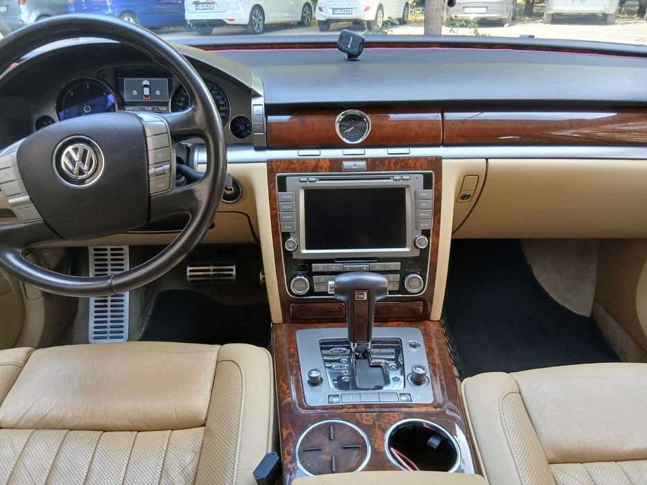 Volkswagen Phaeton