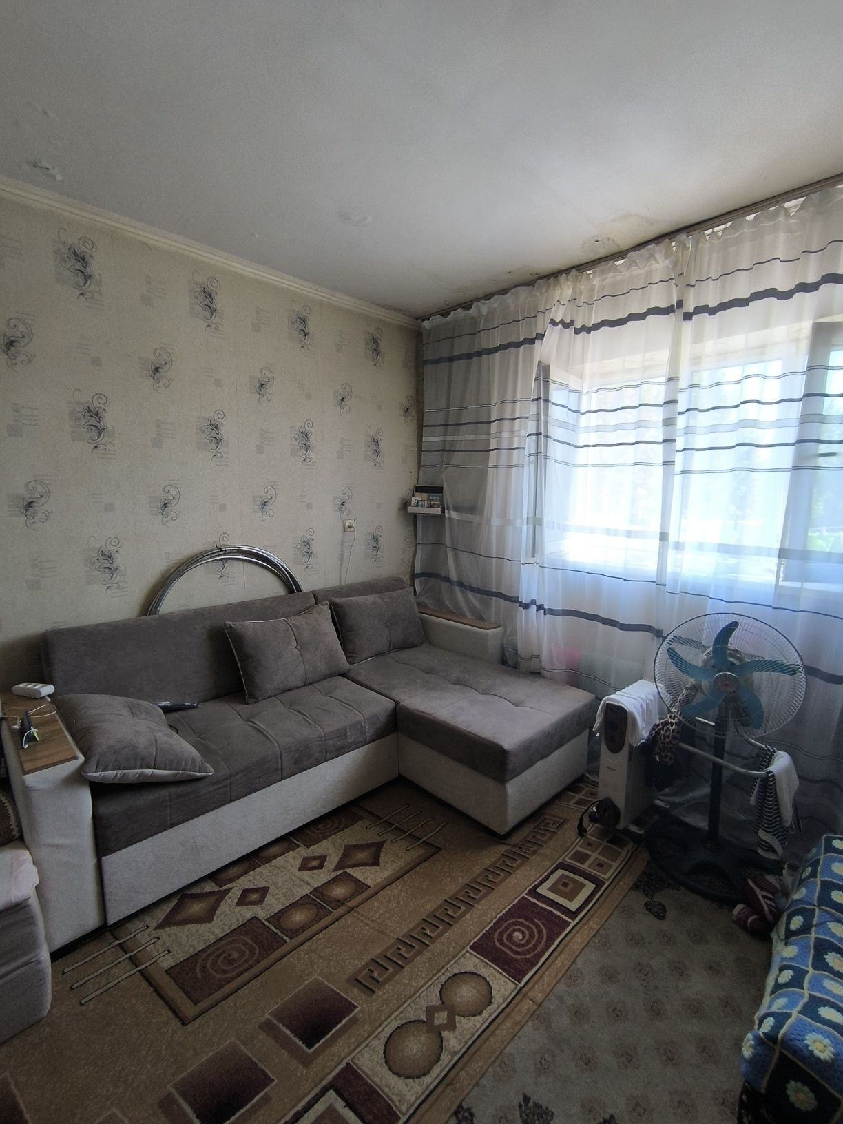 1 ком. Мини квартиру. 3/4 кирпич Сергели. Общежитие. 20 м². Чистая Ж/Д