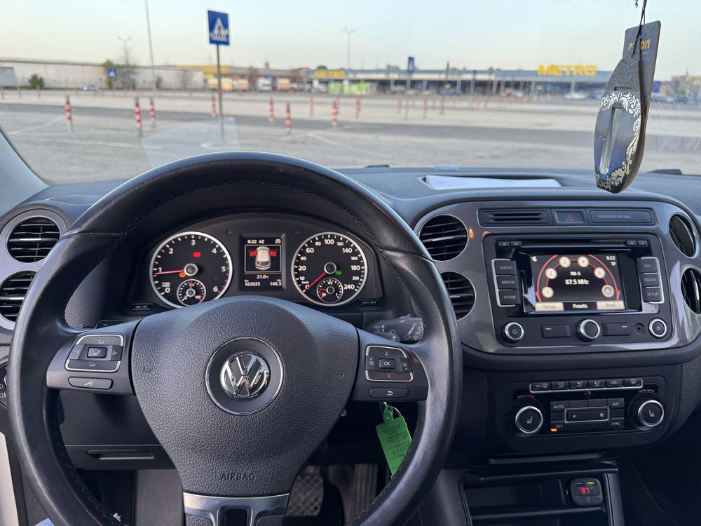 Volkswagen tiguan 4x4/Automat/Panoramic
