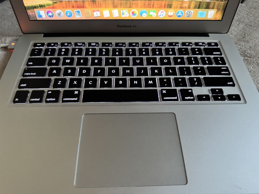Macbook Air i5 2017 13”