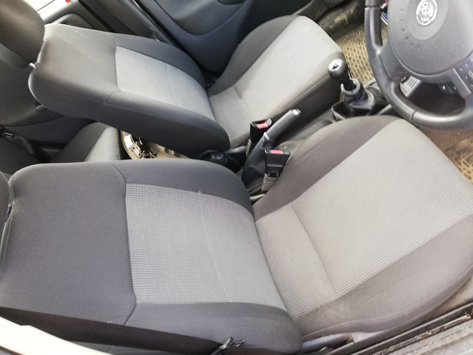 Corsa C 1.3cdti z13dt 70к.с на части