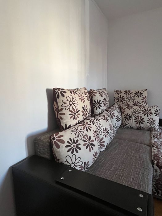 Colțar extensibil dimensiuni mari.