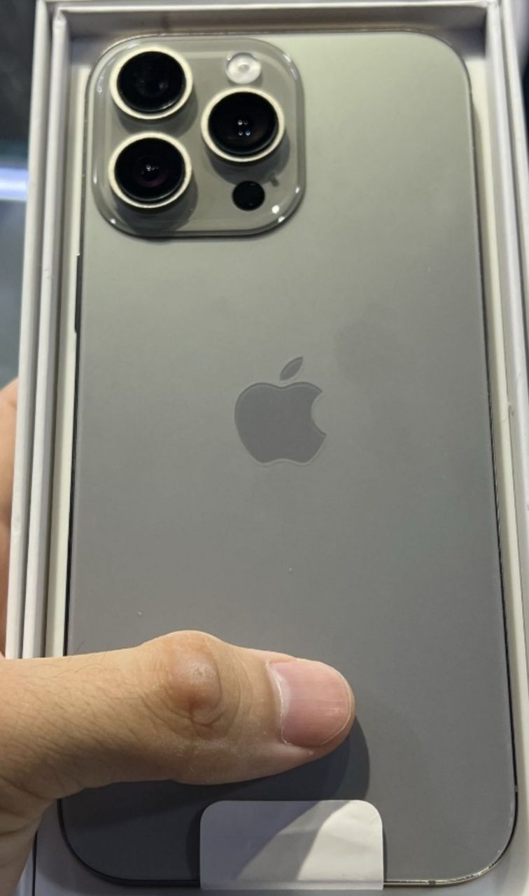 Iphone 16 pro max dubai