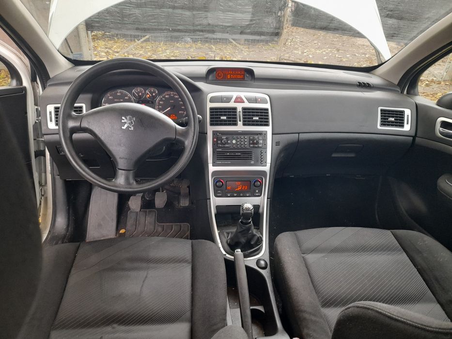 Пежо 307 2.0 дизел 136кс на части