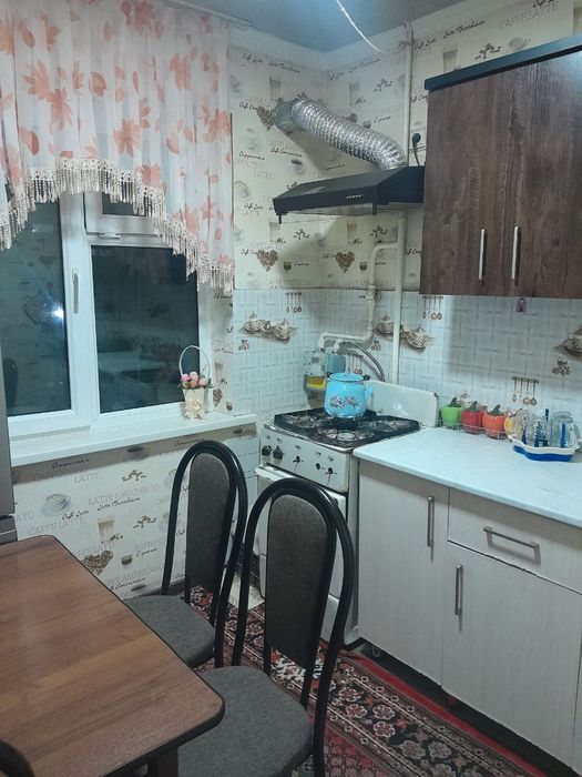 2 xonali sotiladi