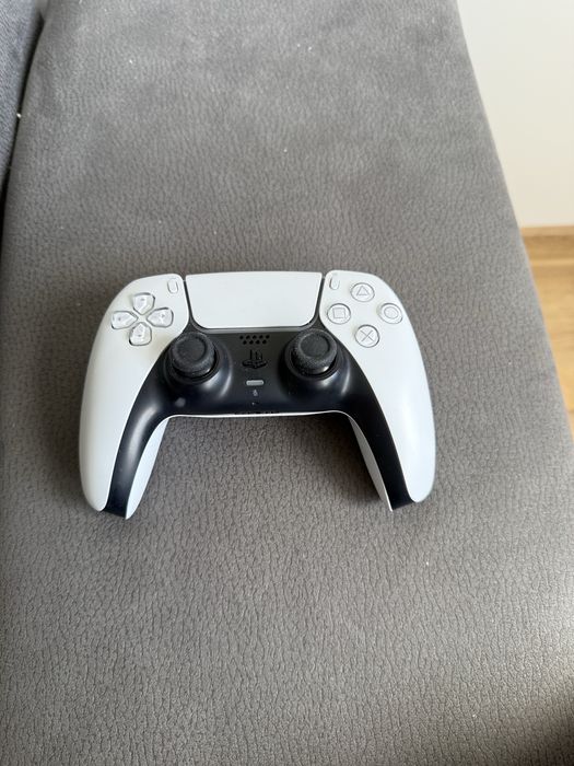 PlayStation 5 (PS5) В отлично състояние
