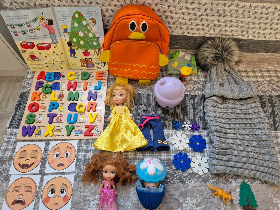 Lot jucarii fete, ghiozdan, carte Craciun Wipe & Clean Usborne