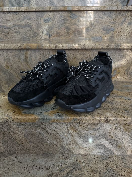 Adidasi versace chain reaction