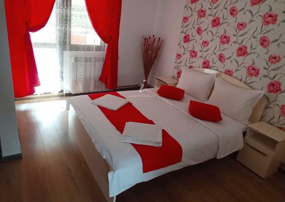 Cazare Băile Herculane la Casa Gică