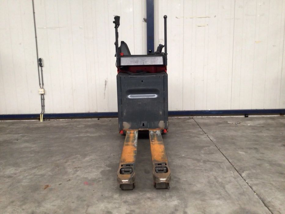 Електрическа палетна количка Linde T20S