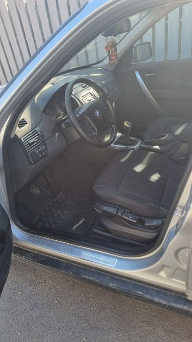 Vând bmw x3,xdrive