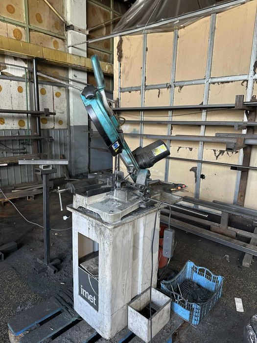 Лентоотрезна машина