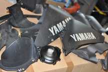 Yamaha R1 Big Bang carene scarite sa
