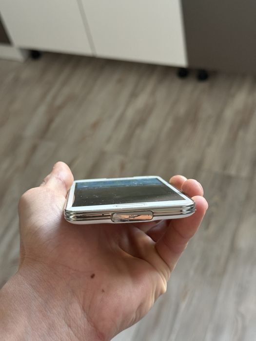 Samsung Galaxy S5 4G+