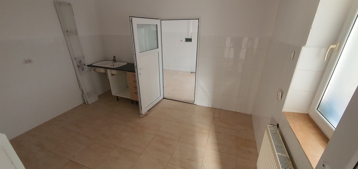 SAD - Spatiu comerical destinat alimentatiei publice