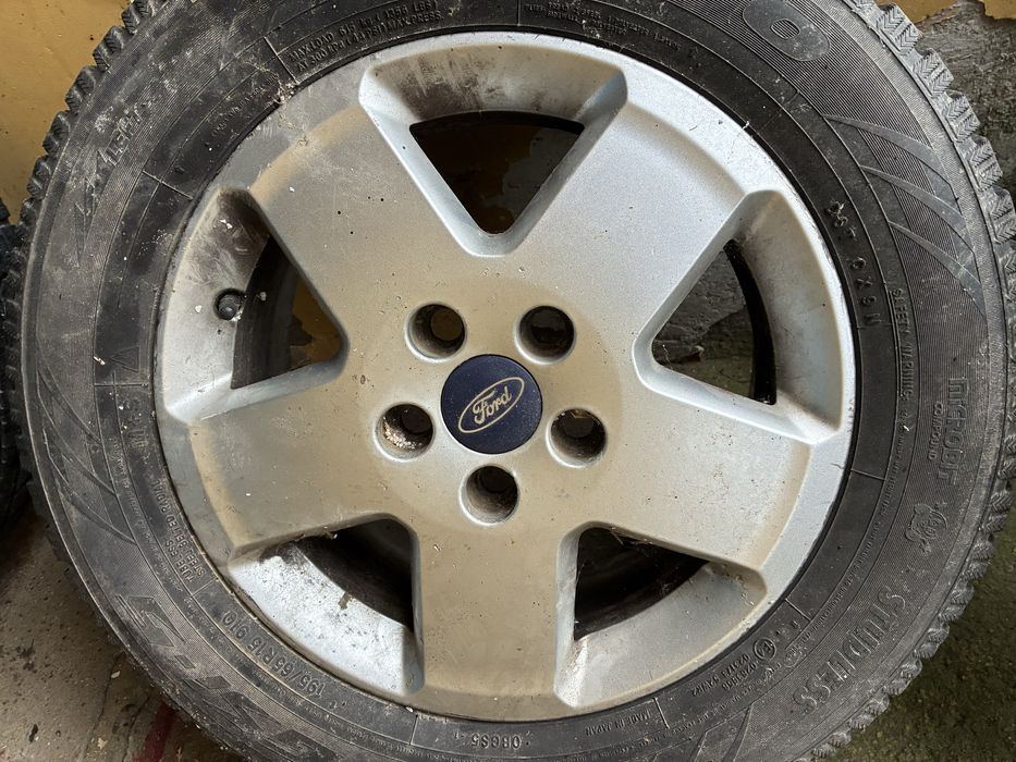 Jante Ford Focus cu anvelope MS