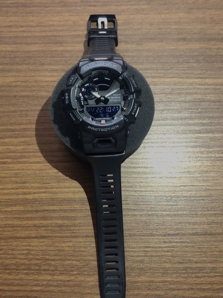 Casio G-Shock GBA-900-1A(КАТО НОВ)