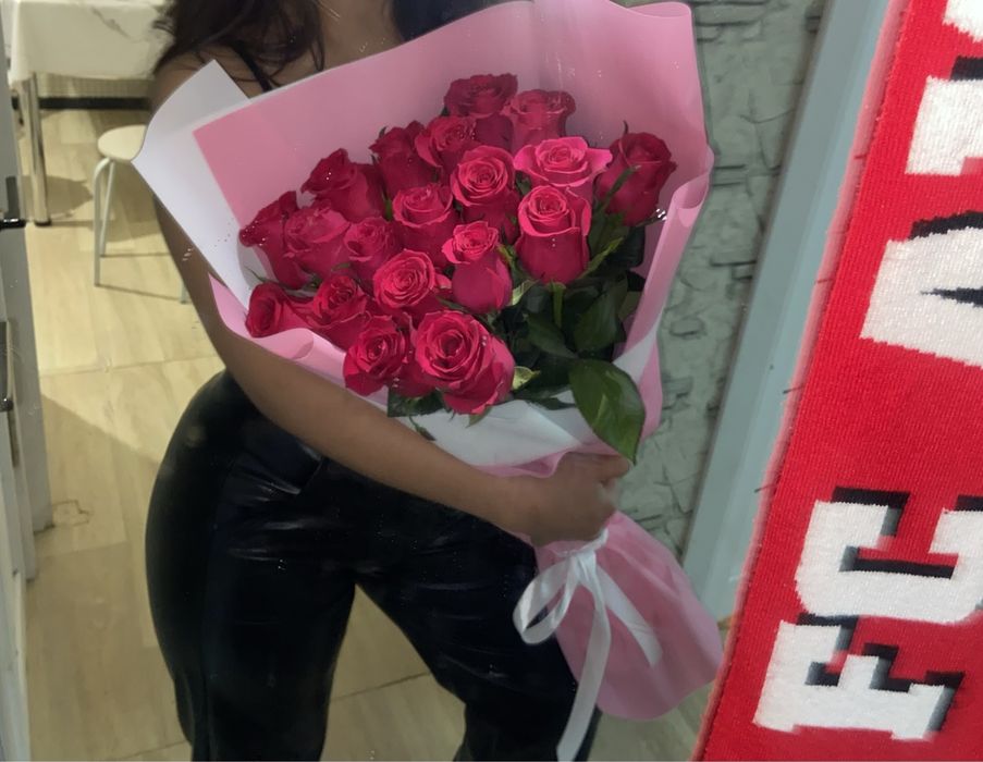 Цветы,свежий только что купили 21 штук