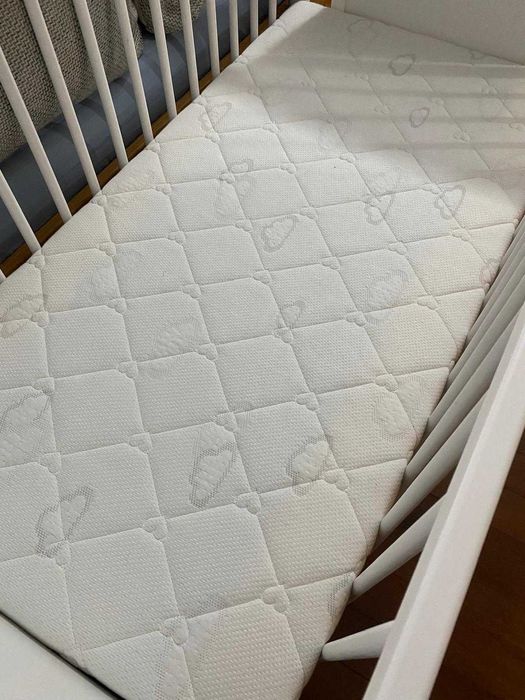 2 Patuturi noi cu 2 saltele noi