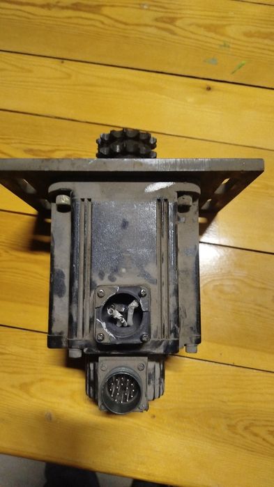 Продам Инверторы